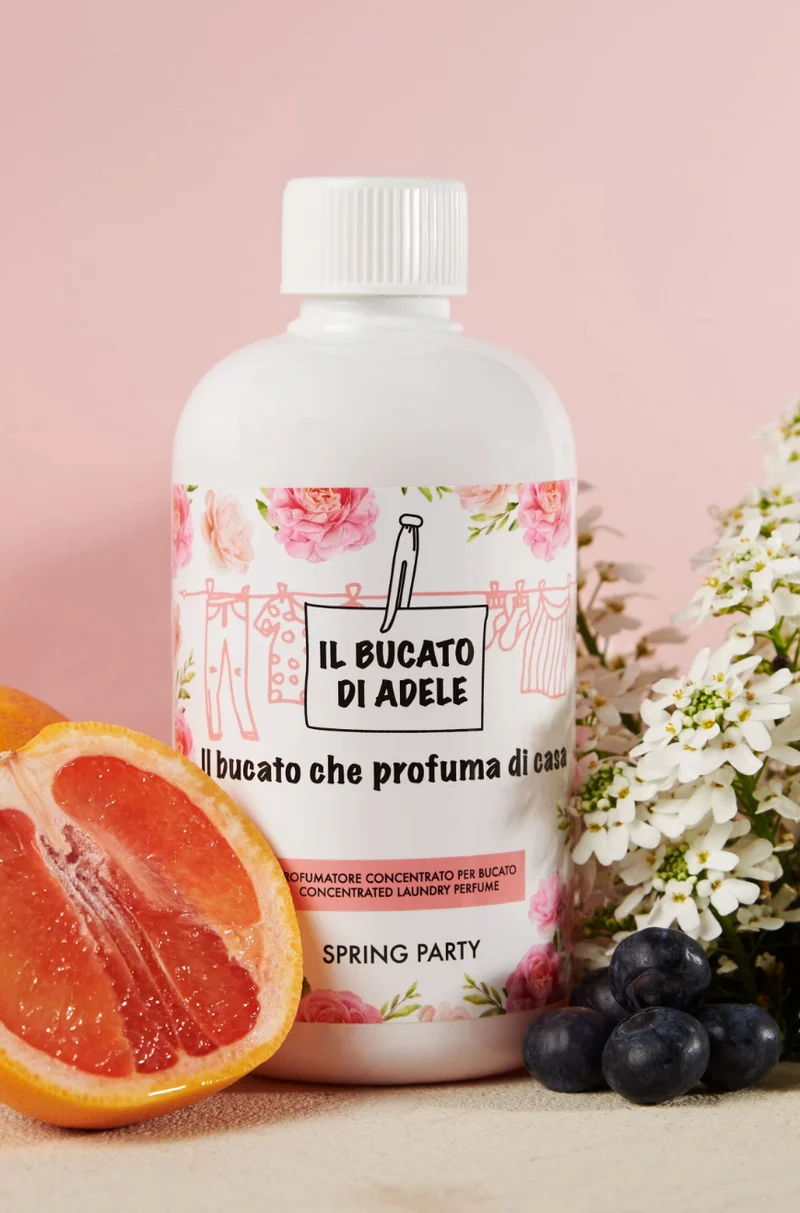 Ⓜ️🔵🔵🔵 IL BUCATO DI ADELE spring party - [📦🚨Spedizione immediata!🚚💨] Profumatore concentrato per bucato in lavatrice, fragranza "SPRING PARTY", 1 flacone da 500 ml, 🐾💕 NON TESTATO SU ANIMALI 🌱 100% VEGAN, 🇮🇹 MADE IN ITALY