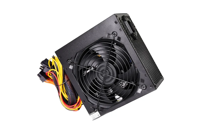 ADJ Alimentatore ATX 650W 210-00650 4x SATA 1x PATA 20+4 PIN PCI-E 6PIN Ventola 12cm Nero